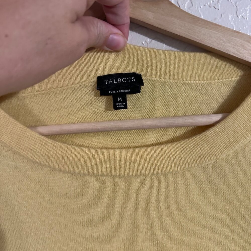 Talbots Pastel Yellow 100% Cashmere Super Soft Long Sleeved Crewneck Sweater - Picture 6 of 8